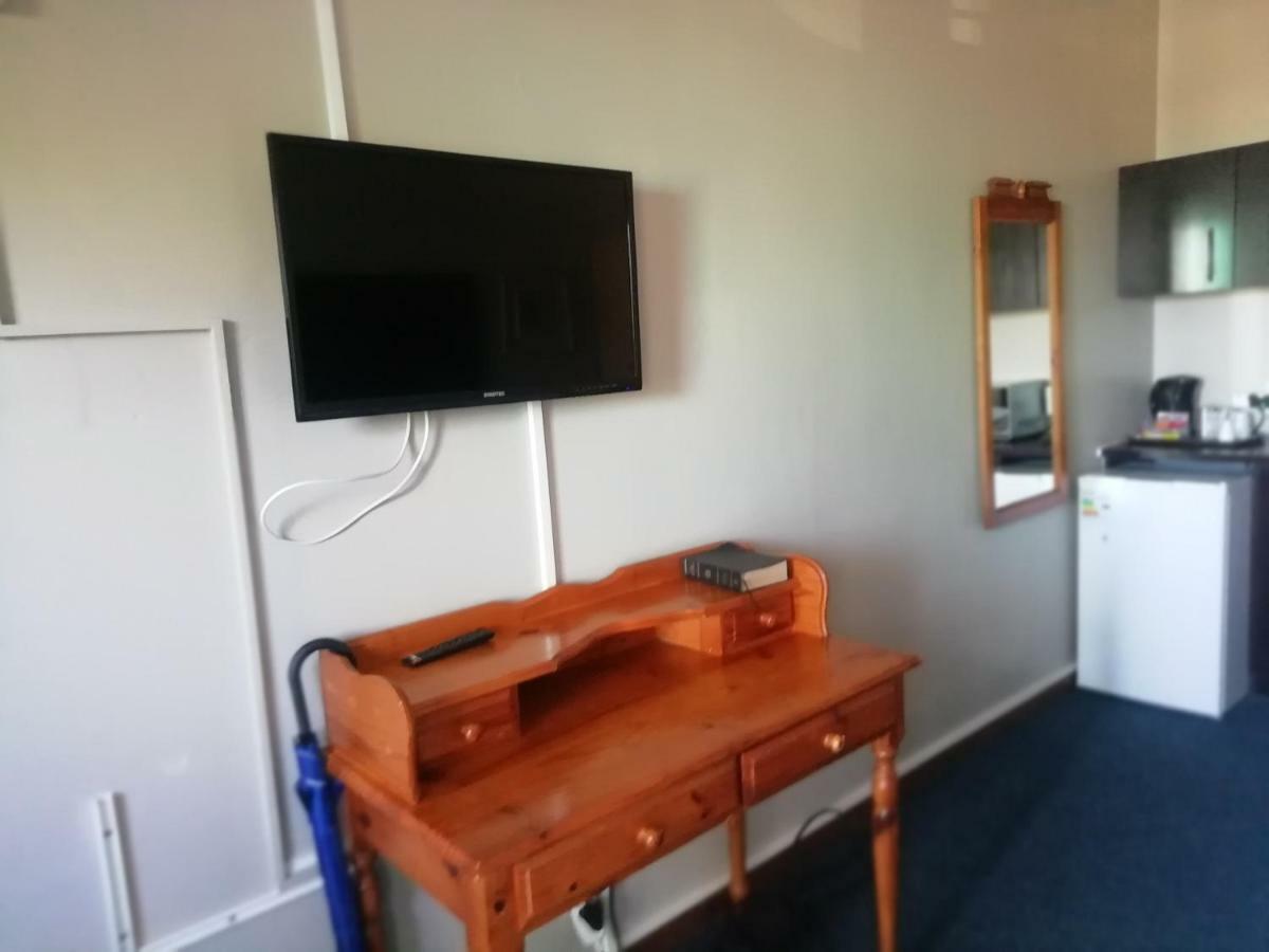 Hemmingways Bed and Breakfast King William's Town Esterno foto