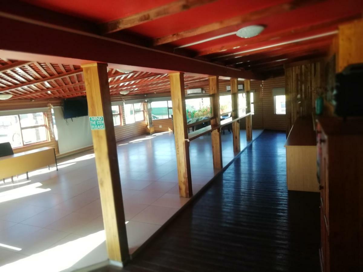Hemmingways Bed and Breakfast King William's Town Esterno foto